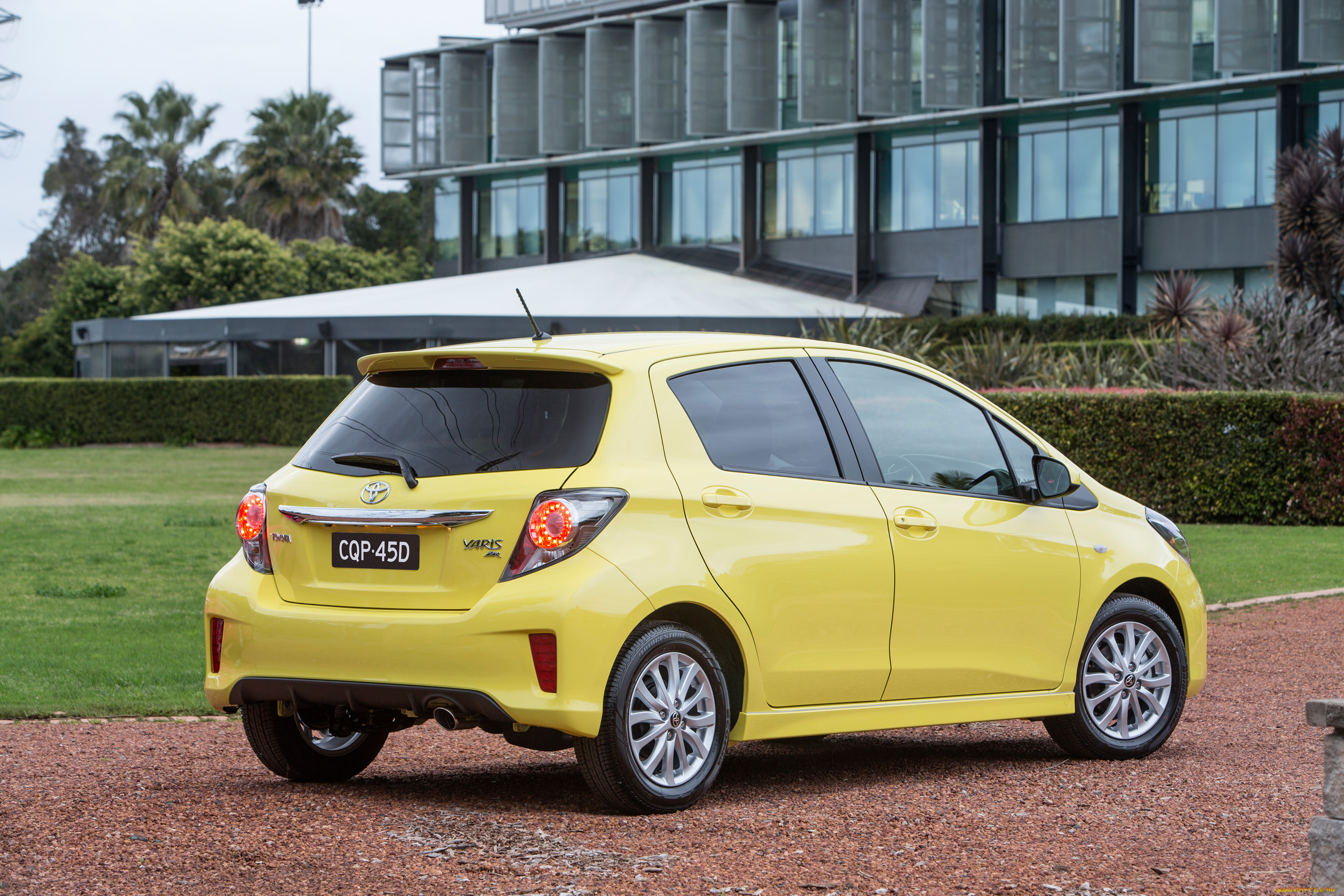 , toyota, yaris, , 2014, zr